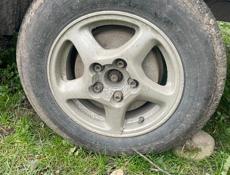 Продам 4 диска r14 с резиной