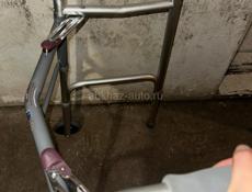 Ходунки для взрослых AMRUS (с колесами)