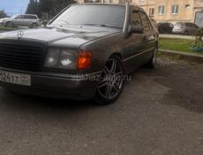 Mercedes-Benz 124