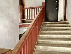 КВАРТИРА НА ПРОСПЕКТЕ В СУХУМЕ