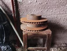 Опорные диски передние от 3.0 БМВ 5