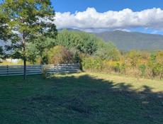 Продается земельный участок с домом 