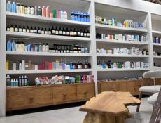 стол из натурального дерево 