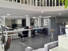 Сдаю место в аренду в салоне для маникюра и педикюра