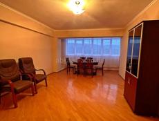 Продается пятикомнатная квартира на Универсаме