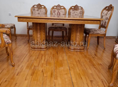 Стол со стульями 