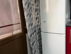 Продаю холодильник 