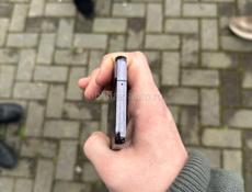 Продам Samsung S22 