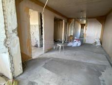 Двухкомнатная квартира с лоджией и видом на море 