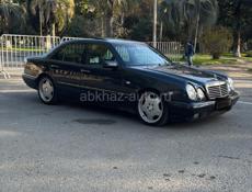 Mercedes-Benz E-Класс