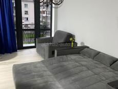 Инал-ипа 14. Этаж 3. Однокомнатная квартира от года.  