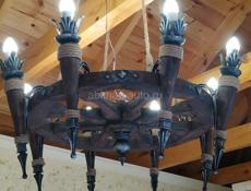 Чистим металл красим качественно и быстро, также занимаемся деревянными пацха столы стулья пол потолок стены и тд.