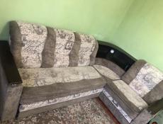 ПРОДАМ УГЛОВОЙ ДИВАН Б/У