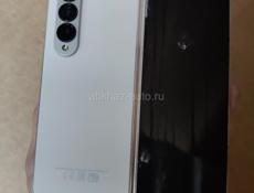 Самсунг фолд 4 