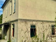 КАРКАС ДОМА НА УЧАСТКЕ 9 СОТОК  В СУХУМЕ