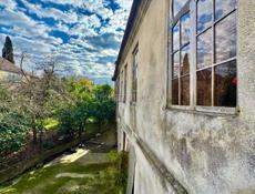 КАРКАС ДОМА НА УЧАСТКЕ 6 СОТОК В СУХУМЕ