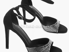 Новые босоножки