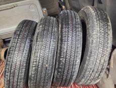 Продаётся резина  фирмы Bridgestone 