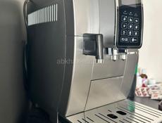 Продаю кофе машину