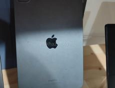 Планшеты: iPad mini, Lenovo, Android