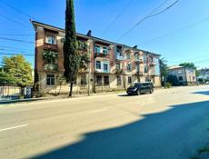 3 - К. КВАРТИРА В ЦЕНТРЕ СУХУМА