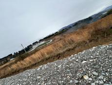 Бзыбь , сзади магнат