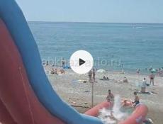 Надувная горка с бассейном