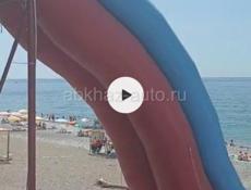 Надувная горка с бассейном