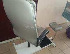 Продаю педикюрное кресло Срочно