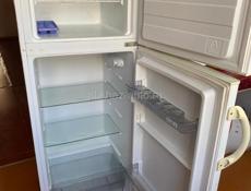 Высота холодильника 142см ширина 54 см