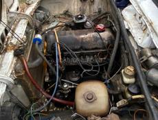 Мотор продается и коробка и генератор 