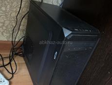 Компьютер со столом 