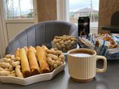 Требуется персонал.. Парикмахера, массажист и визажист..Салон красоты,,Милана» Район Колхида Сухумское шоссе 217