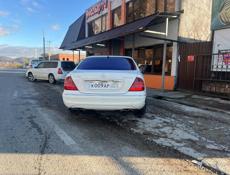 Mercedes-Benz S-Класс