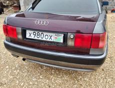Audi 80