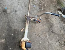 Б/у косилка в оригинале всё, работает отлично цена 55.000 тысяч!