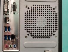 Системный блок+монитор.. средне игровой 