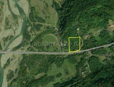 Дом с участок 1 га возле центр дороги