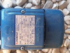 Продается водяной насос 