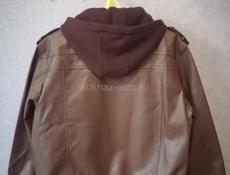 Продаётся мужская куртка