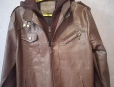 Продаётся мужская куртка 