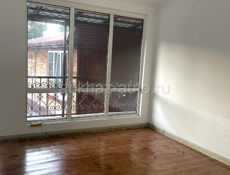 Агудзера сдается второй этаж магазина