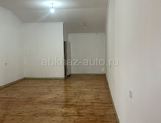 Агудзера сдается второй этаж магазина