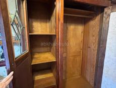Шкаф цельное дерево