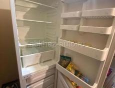 Холодильник в хорошем состоянии 