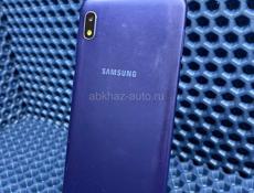 Samsung Galaxy A10 в рабочем состоянии