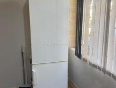 Сдается  3 к.квартира на год,в центре  -60 т.р