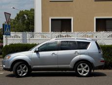 Mitsubishi Outlander XL