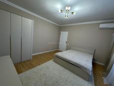 Евро-полуторка у Сухум Маркета 