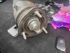 Стойка передняя 